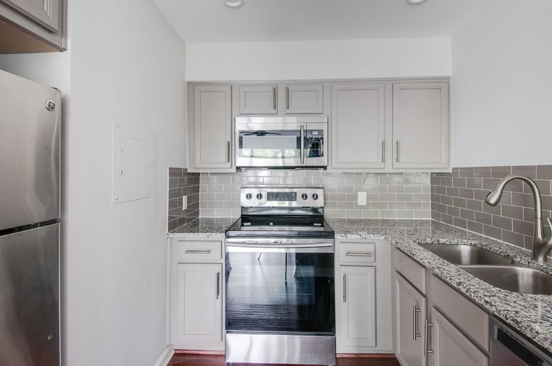 801 Inverness Ave #A13, Nashville, TN 37204