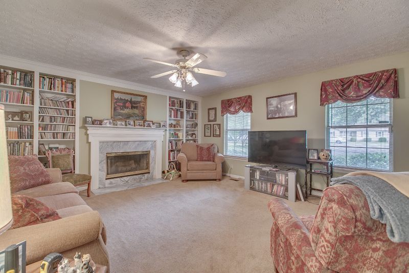 713 Penn Ct, Murfreesboro, TN 37128