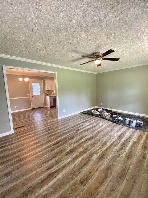 100 Circle Dr, Portland, TN 37148