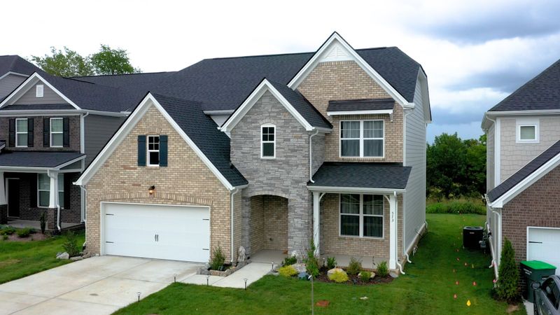 573 Montrose Dr, Mount Juliet, TN 37122
