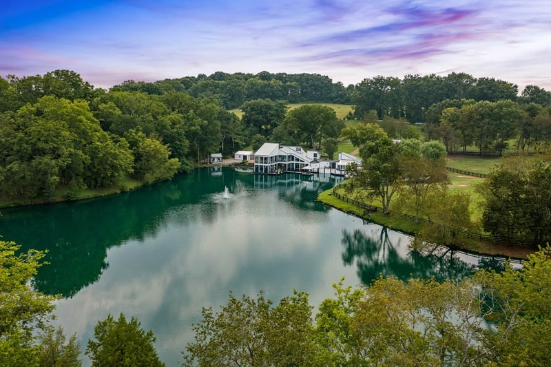 9447 Clovercroft Rd, Franklin, TN 37067