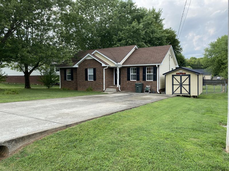 302 Hunter St, Portland, TN 37148