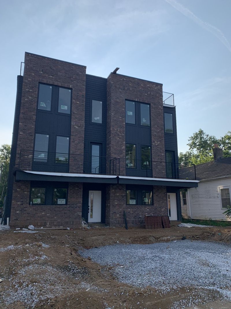 201 Neill Ave #C, Nashville, TN 37206