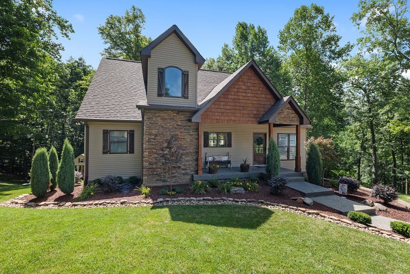 1208 Stillhouse Rd, White House, TN 37188