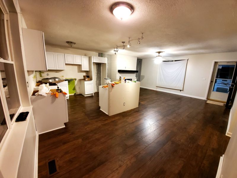 6215 Sunnyside Dr, Murfreesboro, TN 37129