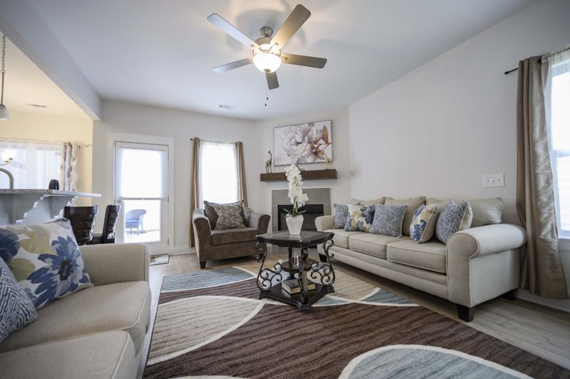 2143 Hospitality Ln, Murfreesboro, TN 37128