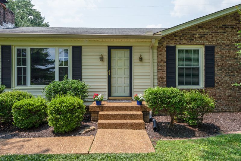 133 Pebble Creek Rd, Franklin, TN 37064