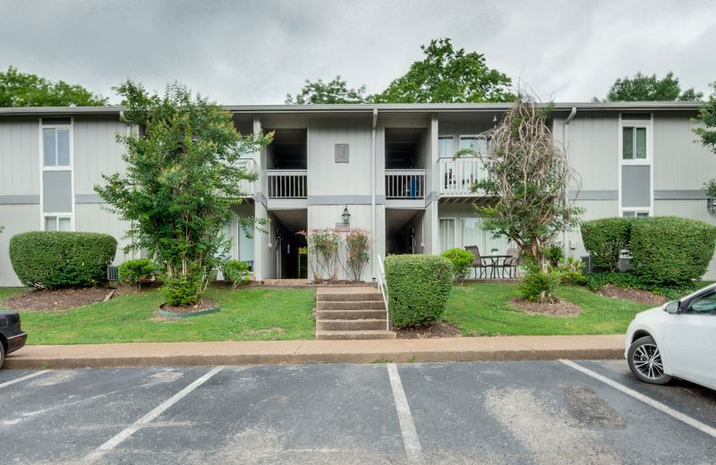 21 Vaughns Gap Rd #152, Nashville, TN 37205