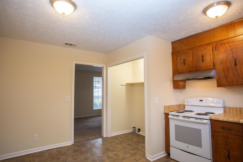 717 Virginia Ave, Nashville, TN 37216