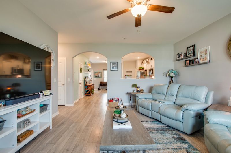 408 Bakerview St, Murfreesboro, TN 37129