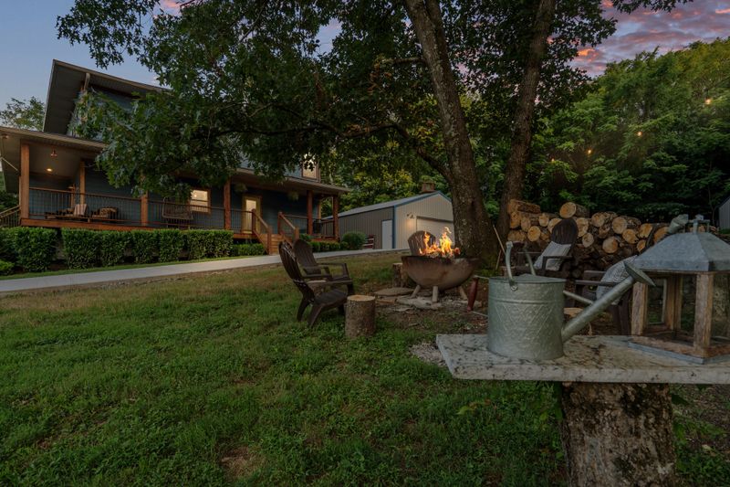 323 Vantrease Ln S, Gallatin, TN 37066