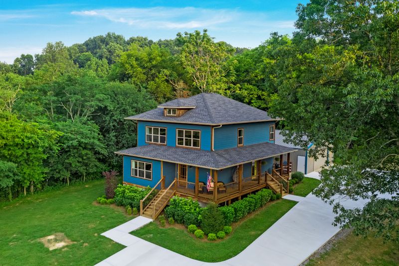 323 Vantrease Ln S, Gallatin, TN 37066