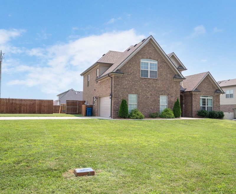 110 Cora Beth Ct, Lascassas, TN 37085