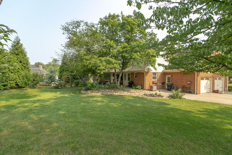 911 Scepter Dr, Murfreesboro, TN 37129