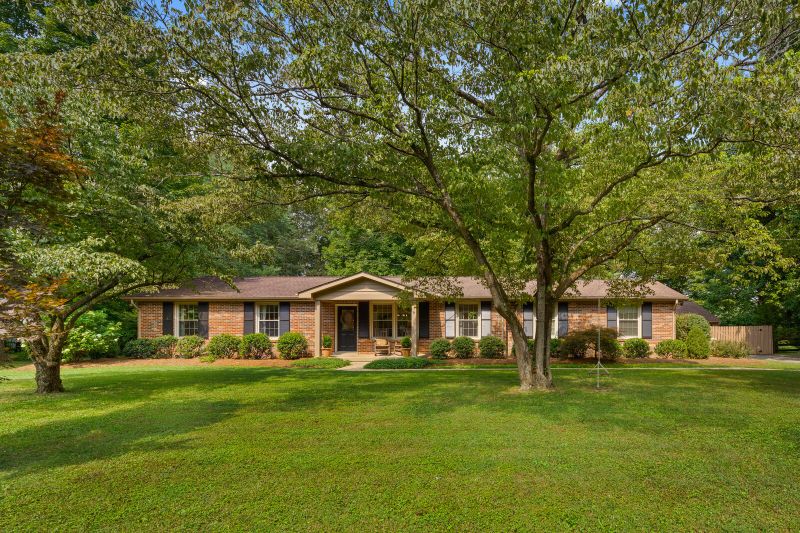 131 Ewingville Dr, Franklin, TN 37064