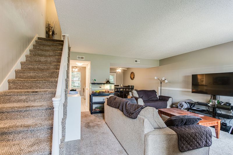 1702 Mercury Blvd, Murfreesboro, TN 37130