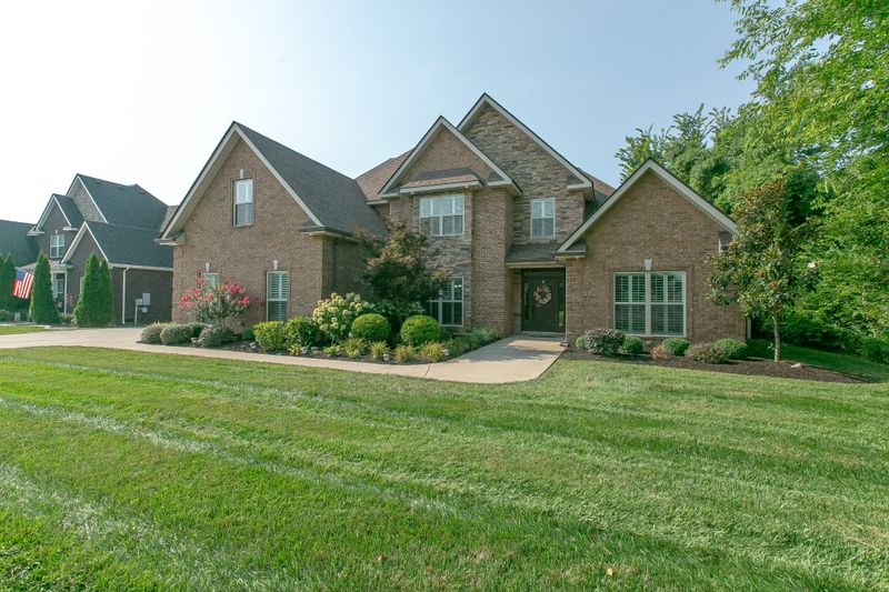 4543 Smitty Dr, Murfreesboro, TN 37128