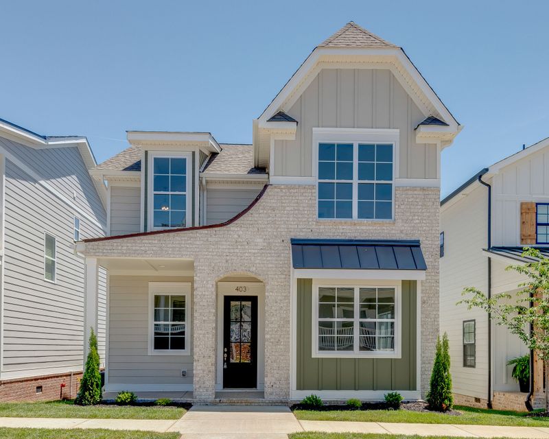403 Augusta Ave, Pleasant View, TN 37146