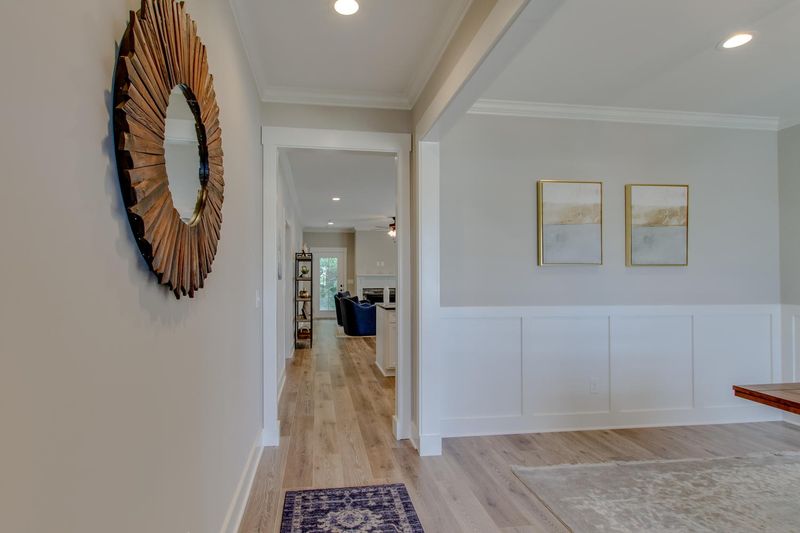 421 Spotted Saddle Ct Suzy Dr, Murfreesboro, TN 37129