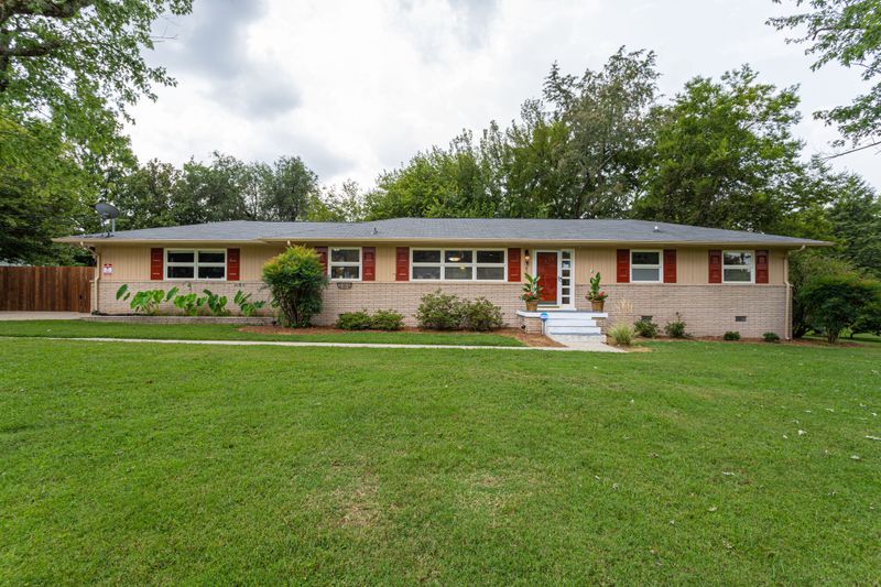 406 Rushwood Dr, Murfreesboro, TN 37130