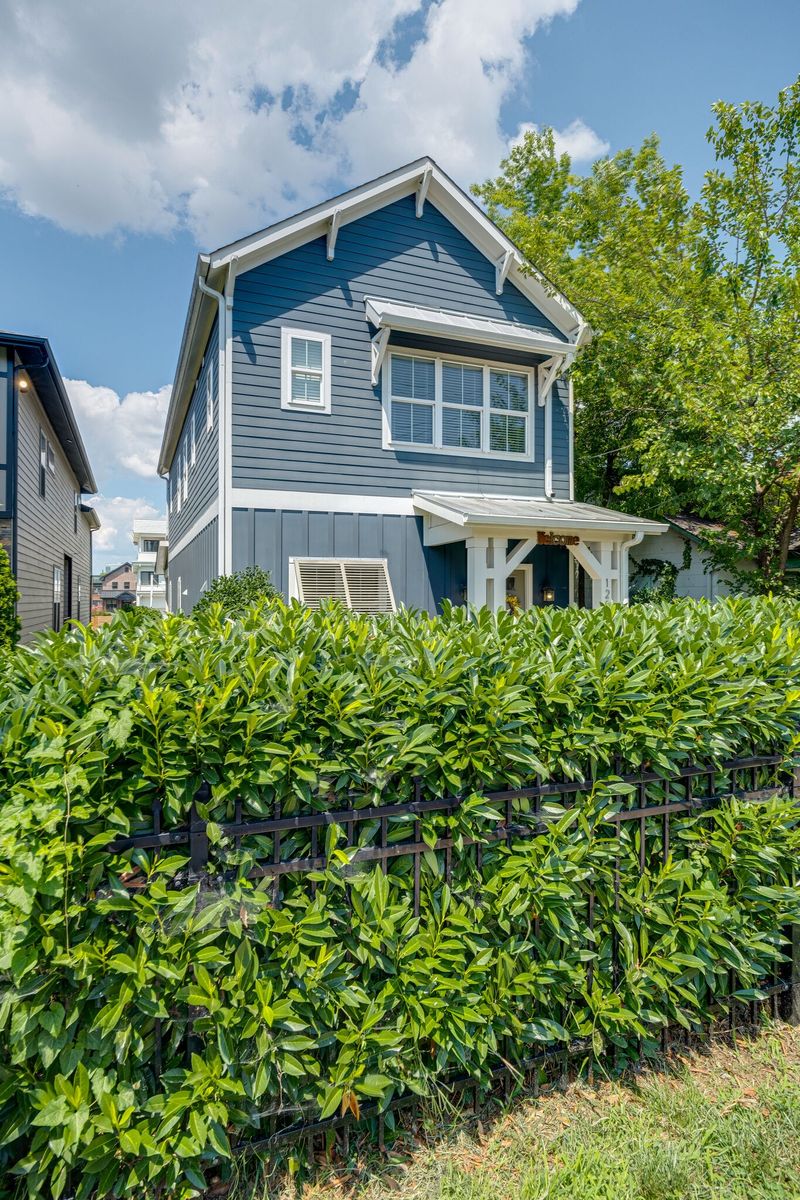 1207 14th Ave, Nashville, TN 37212