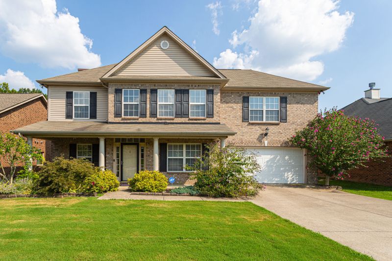 5030 St Ives Dr, Murfreesboro, TN 37128