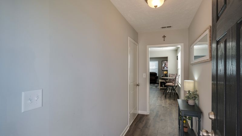4706 Chelanie Cir, Murfreesboro, TN 37129