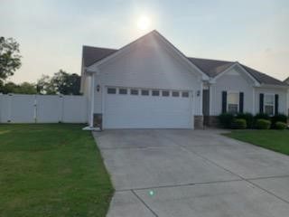 1302 Halverson Dr, Murfreesboro, TN 37128