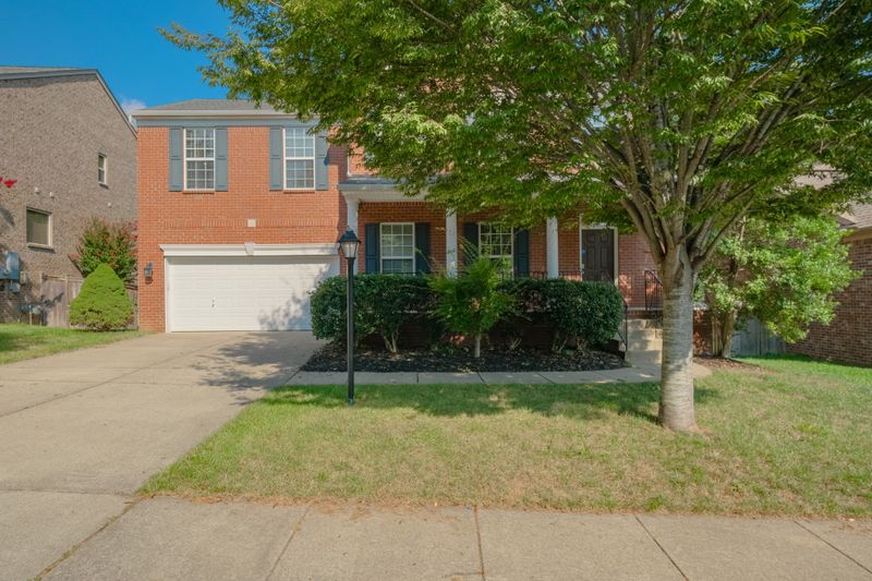 725 Arbor Springs Dr, Mount Juliet, TN 37122