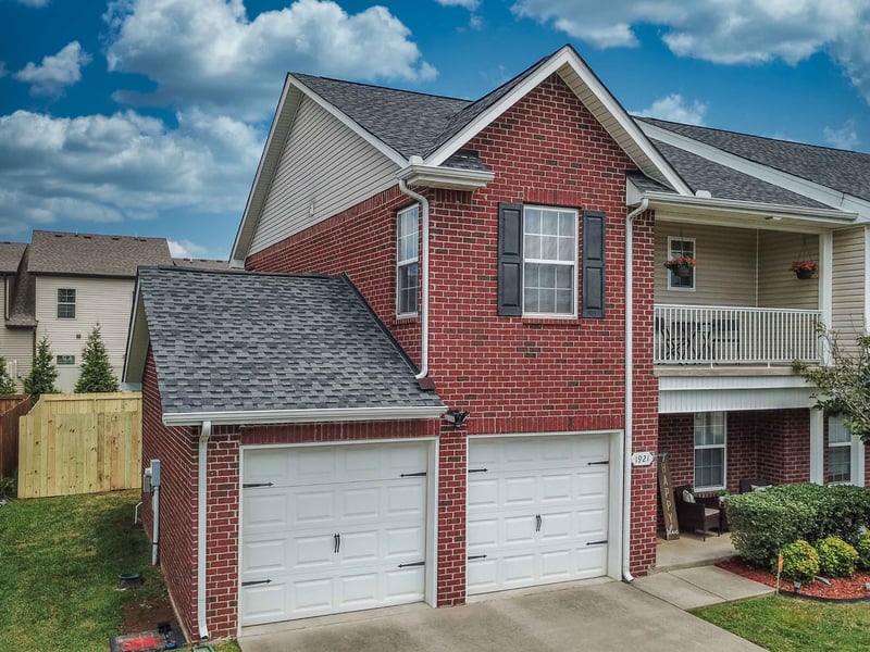 1921 Warmingfield Dr, Murfreesboro, TN 37127