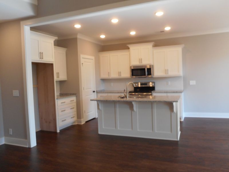3555 Pershing Dr, Murfreesboro, TN 37129
