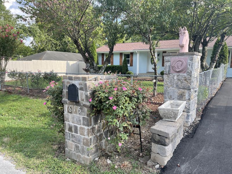 615 Edgewood Blvd, Franklin, TN 37064