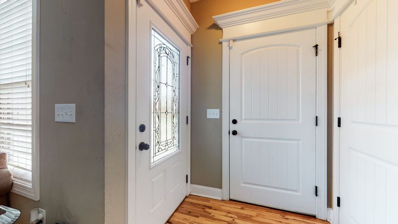 2915 Lightning Bug Dr, Murfreesboro, TN 37129