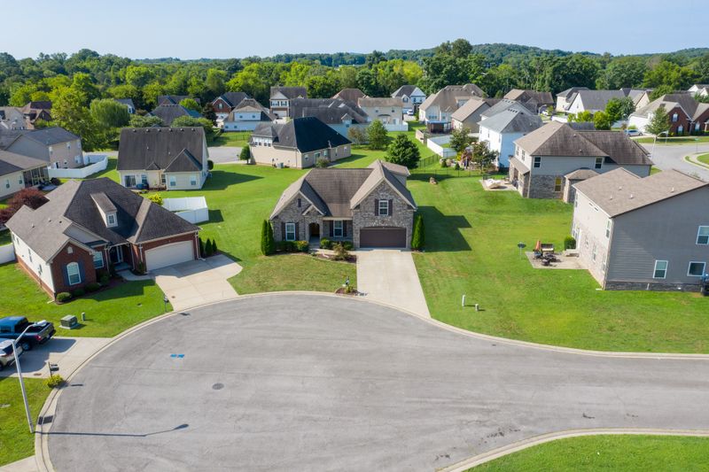 5317 Eiffel Ct, Murfreesboro, TN 37128
