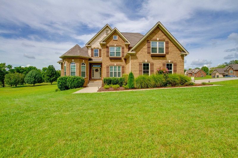 4012 Bigbyville Rd, Columbia, TN 38401
