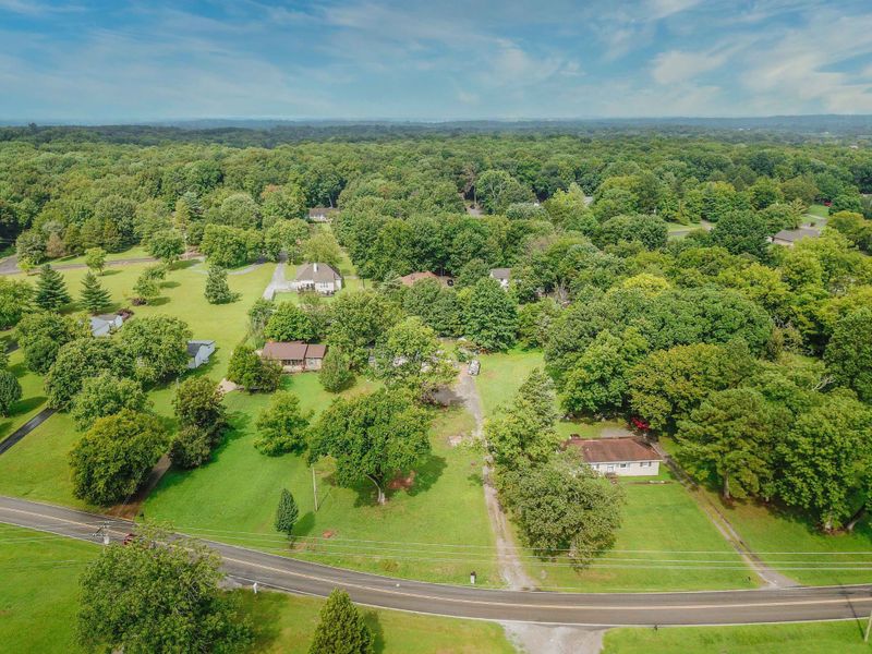 682 Corinth Rd, Mount Juliet, TN 37122