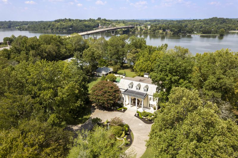 175 Cherokee Dock Rd, Lebanon, TN 37087
