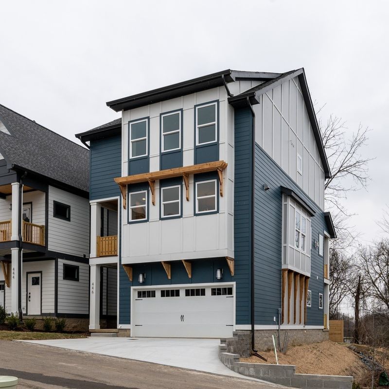 430 Becanni Ln #12, Nashville, TN 37209