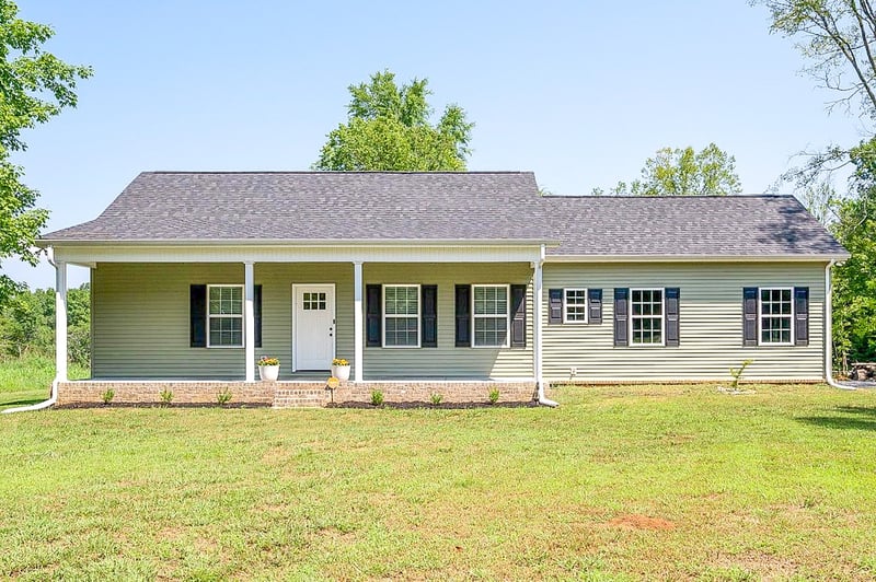 8615 Vaught Rd, Readyville, TN 37149