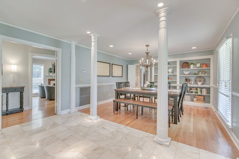 722 Cherokee Ct, Murfreesboro, TN 37130