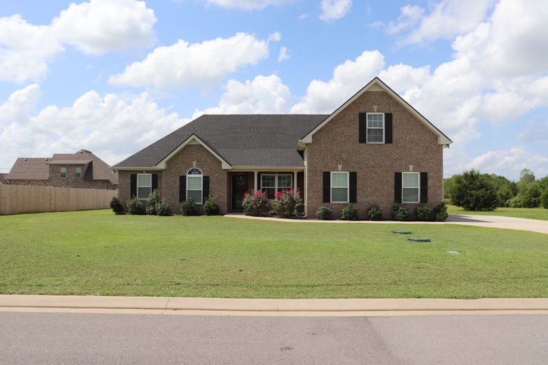 7832 Retired Ct, Murfreesboro, TN 37127