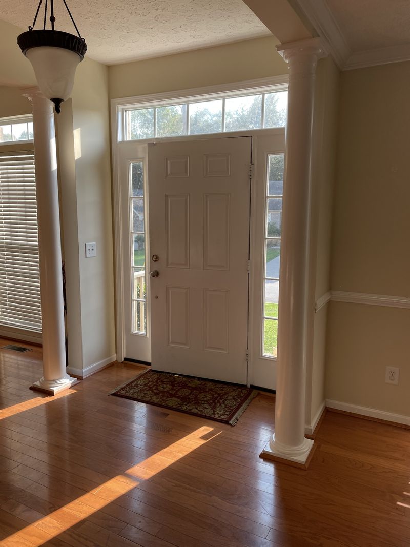 4956 Indian Summer Dr, Nashville, TN 37207
