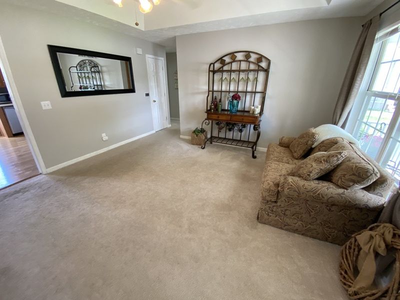 1802 Holts Ct, Murfreesboro, TN 37128