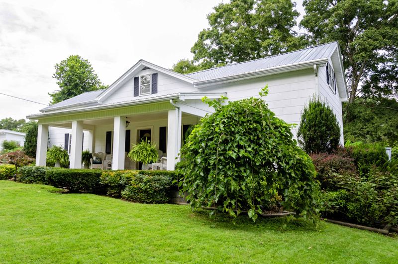 7190 Bahne Rd NE, Fairview, TN 37062