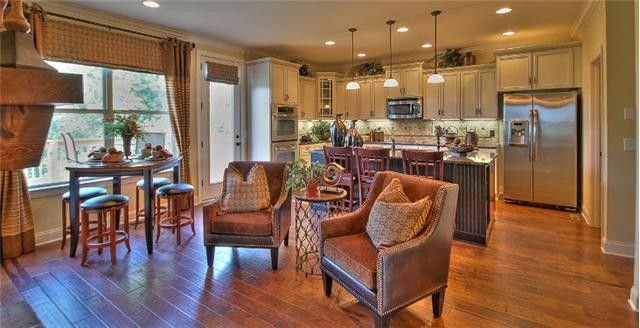 5124 Mountainbrook Cir, Hermitage, TN 37076