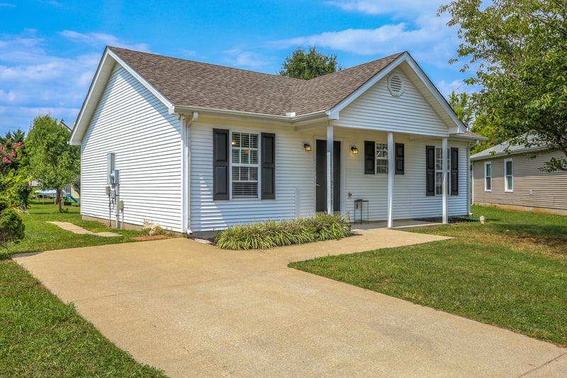 2708 Pepperdine Dr, Murfreesboro, TN 37128