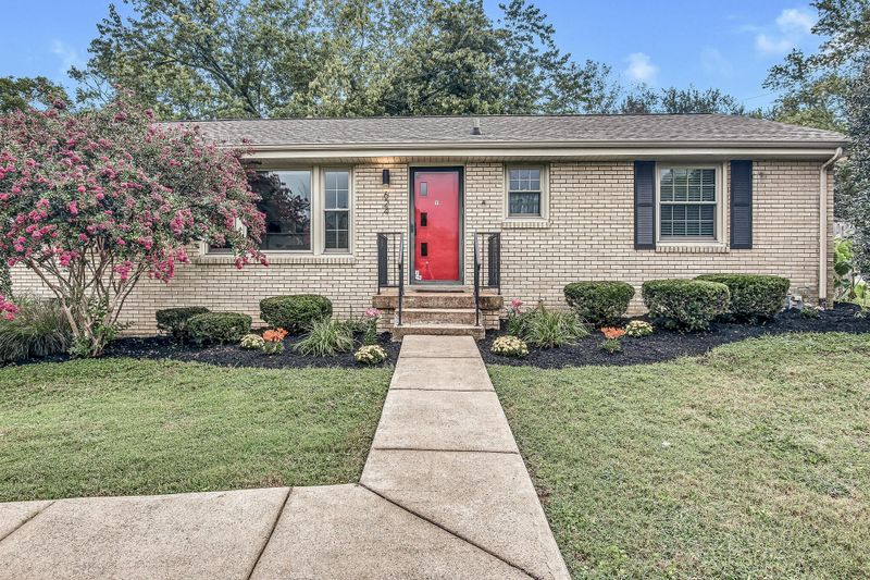 624 Ronnie Rd, Madison, TN 37115