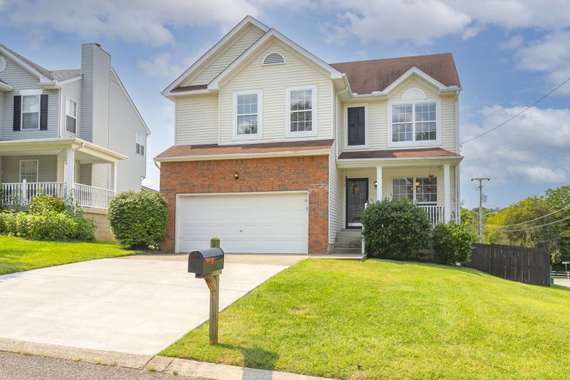 3100 Creekview Ln, Goodlettsville, TN 37072