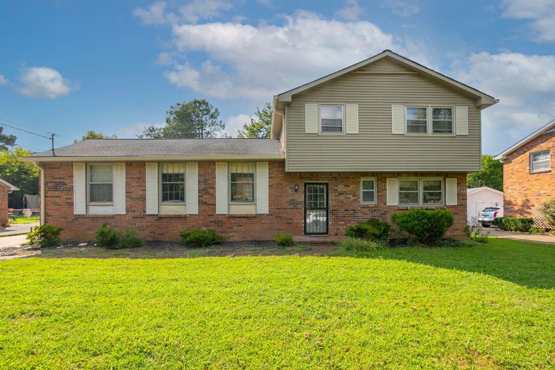 2941 Kinwood Dr, Antioch, TN 37013