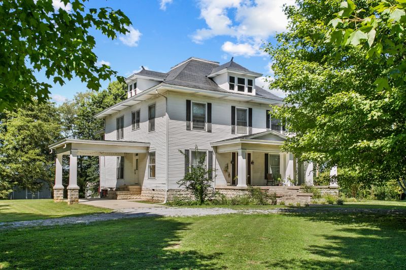 7502 Hwy 52, Orlinda, TN 37141